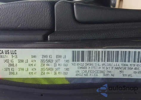 2017 Jeep Grand Cherokee Limited 75Th Anniversary Edition 4X4 z USA, uszkodzony, nr VIN 1C4RJFBG6HC633002